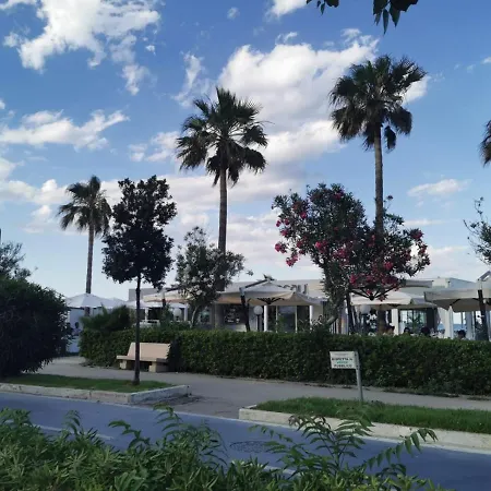 Casamare Frontemare Apartment